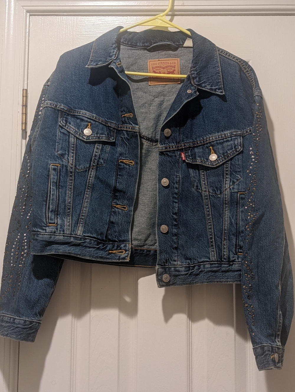 Women's Small Shrunken '90s Embellished Crop Denim Trucker Jacket